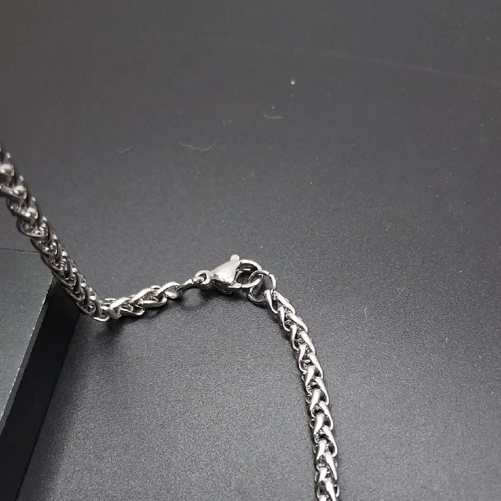 American Flag Wolf Cross‎ Mens Necklace New